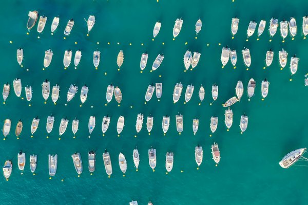 Discover eco-friendly floating docks by poralu marine